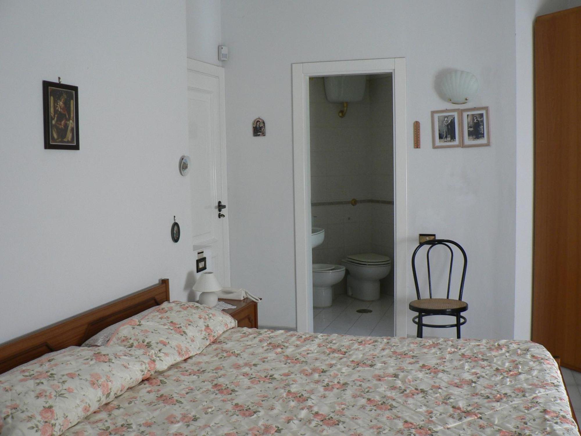 B&B Sun Garden Montoro Inferiore Bagian luar foto
